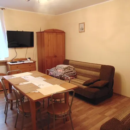 - * Stronie Śląskie