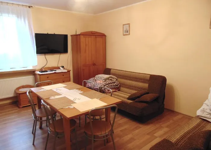 - * Stronie Śląskie